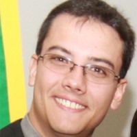 Renan Eschiletti Machado Guimarães